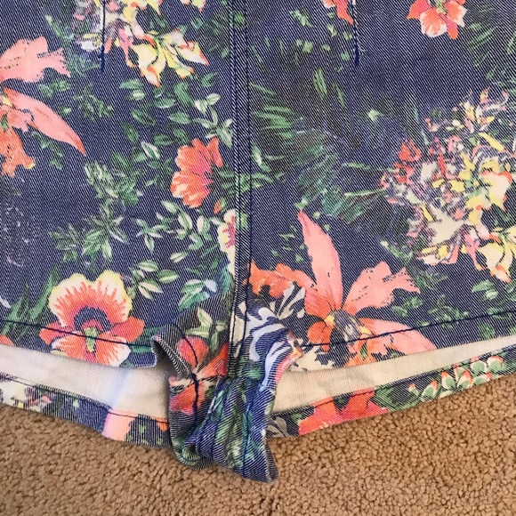 GB Gianni Bini Floral Shorts Womens Size 7 Shorty Shorts Low Waist - Picture 5 of 11